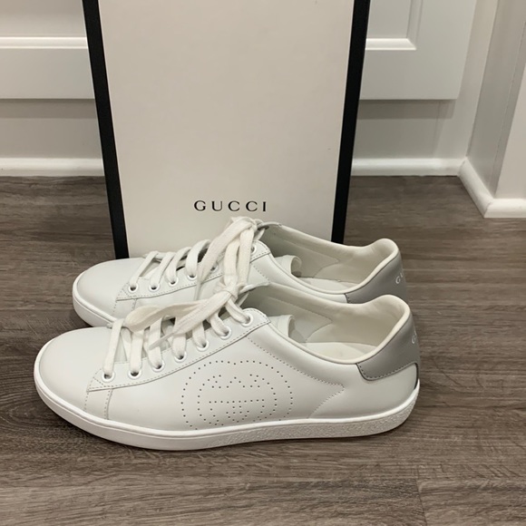 Gucci Shoes - Like New Gucci Womens Ace Sneakers